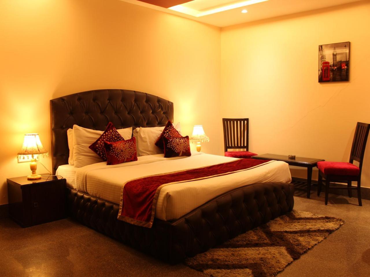 Karan Holidays Delhi  Exterior photo
